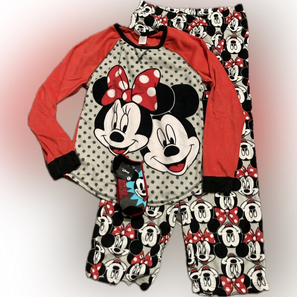 Disney Mickey and Minnie Pajama Set with Matching 3-Pair sock Bundle.